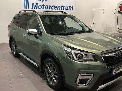 begagnad Subaru Forester 2.0i E-Boxer Ridge Lineartronic Euro 6