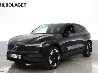 Svart Begagnad 2023 Volvo EX30 Plus SUV | 349 800 kr (Marknadspris)