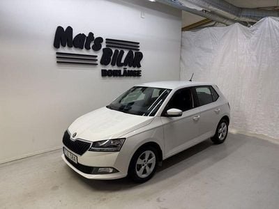 Begagnad Skoda Fabia Style 95 HK (69 kW) 2019 Vit Halvkombi