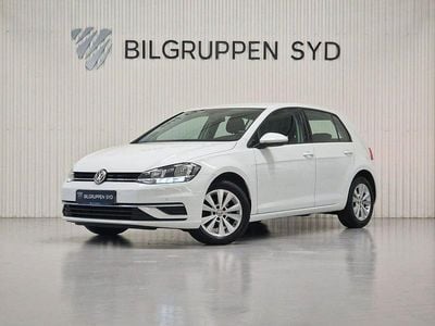 Vit Begagnad 2020 VW Golf VII Halvkombi | 134 900 kr (Marknadspris)