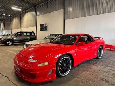 Begagnad Mitsubishi 3000 GT 286 HK (210 kW) 1991 Röd Sportkupé