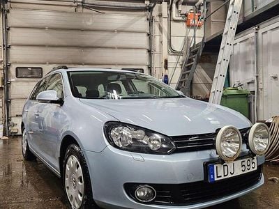 Begagnad 2011 VW Golf Kombi | 35 000 kr (Marknadspris)