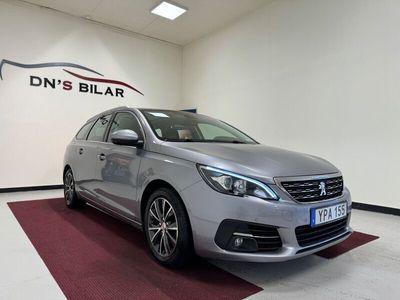 begagnad Peugeot 308 SW 1.6 BlueHDI Panorama, Drag, Farthållare Euro 6