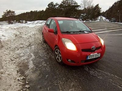 Begagnad 2010 Toyota Yaris Halvkombi | 18 500 kr (Marknadspris)