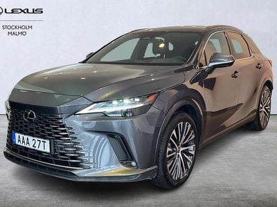 Grå Begagnad 2025 Lexus RX350h Executive Line SUV | 729 000 kr
