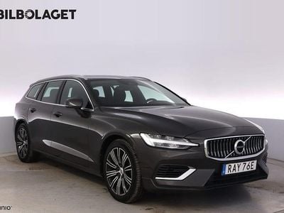 Begagnad Volvo V60 350 HK (257 kW) 2022 Kombi