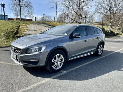 begagnad Volvo V60 CC Kamera Navi Drag, kamrembytt