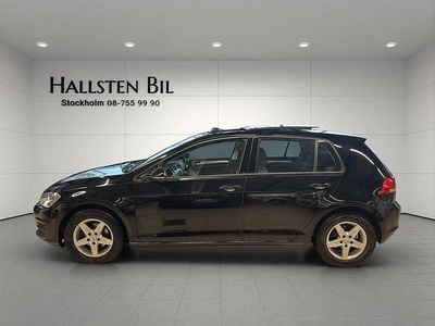 Svart Begagnad 2014 VW Golf VII Halvkombi | 139 000 kr (Lite dyr)