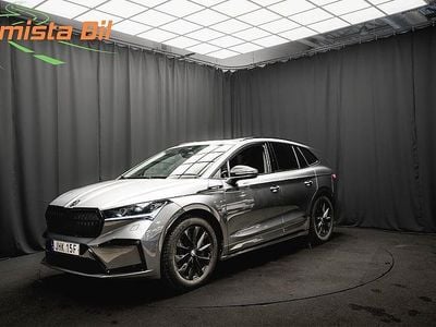 Grå Begagnad 2022 Skoda Enyaq iV SportLine SUV | 398 900 kr