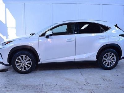Lexus NX300h