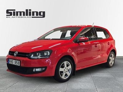Röd Begagnad 2013 VW Polo Halvkombi | 65 000 kr (Lite dyr)
