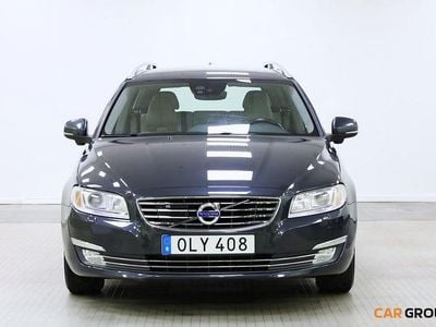 Grå Begagnad 2015 Volvo V70 Summum Kombi | 172 900 kr