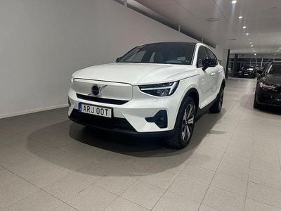 Vit Begagnad 2022 Volvo C40 Plus SUV | 339 500 kr (Marknadspris)