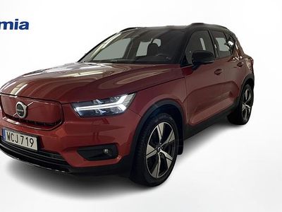 Röd Begagnad 2022 Volvo XC40 SUV | 399 000 kr