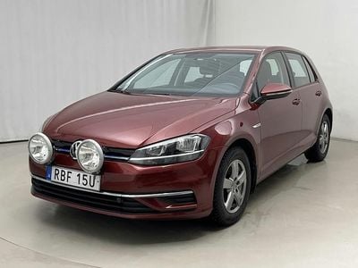 Mörkröd Begagnad 2019 VW Golf VII | 129 000 kr (Superpris)