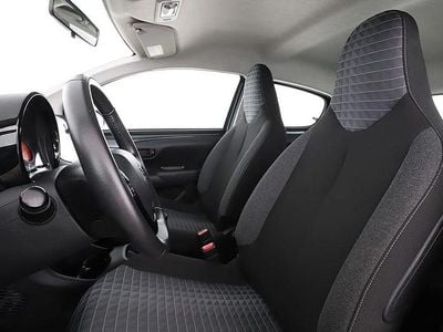 Grå Begagnad 2020 Peugeot 108 Active Halvkombi | 95 000 kr (Marknadspris)