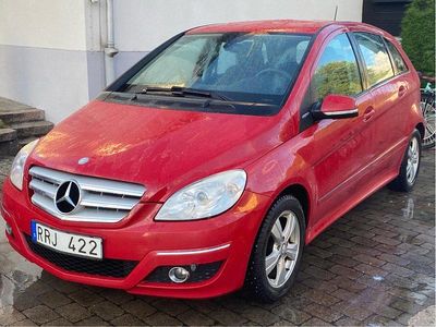Mercedes B180