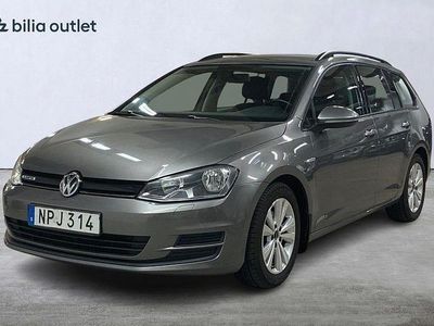 Grå Begagnad 2015 VW Golf VII Kombi | 89 900 kr (Marknadspris)