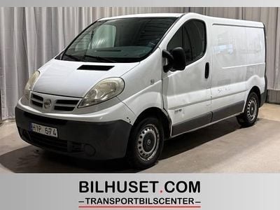 Vit Begagnad 2008 Nissan Primastar Minibuss | 39 000 kr (Marknadspris)