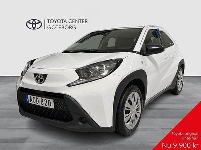 Vit Begagnad 2022 Toyota Aygo X Play SUV | 154 900 kr (Marknadspris)