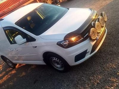 Begagnad 2016 VW Caddy Minibuss | 154 000 kr (Lite dyr)