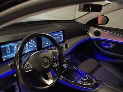 Mercedes E200