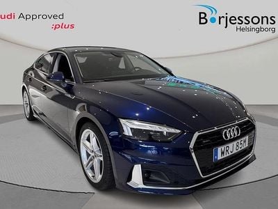 Blå Begagnad 2024 Audi A5 Sportback Proline Halvkombi | 429 900 kr (Marknadspris)