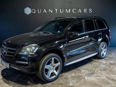 Svart Begagnad 2011 Mercedes GL350 Edition SUV | 220 000 kr