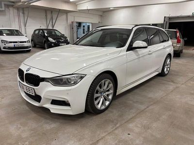 Vit Begagnad 2013 BMW 320 M Sport Kombi | 129 900 kr (Dyr)