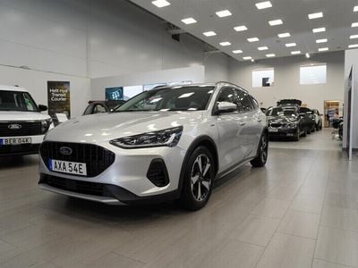 Begagnad Ford Focus Active 125 HK (91 kW) 2023 Grå/silver Kombi