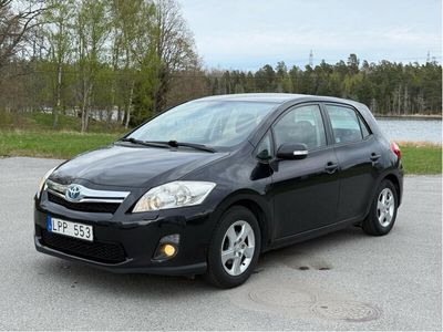 Toyota Auris Hybrid