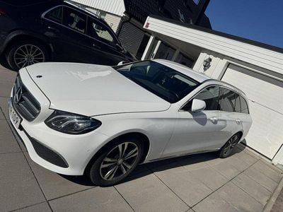 Mercedes E200