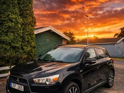 Begagnad Mitsubishi ASX 150 HK (110 kW) 2011 Svart SUV