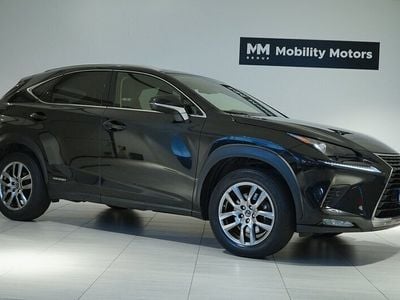 begagnad Lexus NX300h AWD 2.5/Aut/Executive/Backkamera/Läder/Eu6