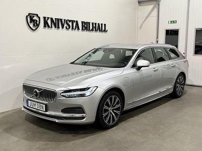 Silver Begagnad 2020 Volvo V90 Inscription Kombi | 329 600 kr (Marknadspris)
