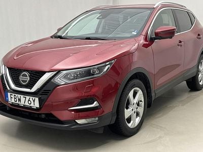 Röd Begagnad 2021 Nissan Qashqai 360º SUV | 212 000 kr (Bra pris)