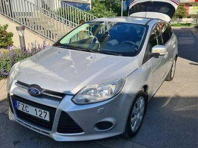 begagnad Ford Focus Focus1.6 TDCI 2014 SoV 0.45l carplay