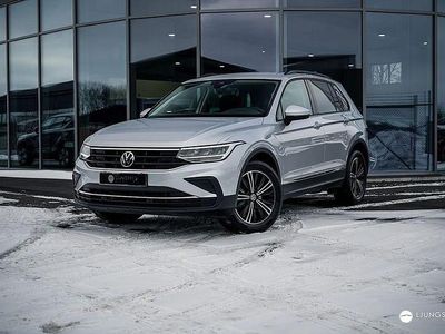 Begagnad VW Tiguan 150 HK (110 kW) 2020 Silver SUV