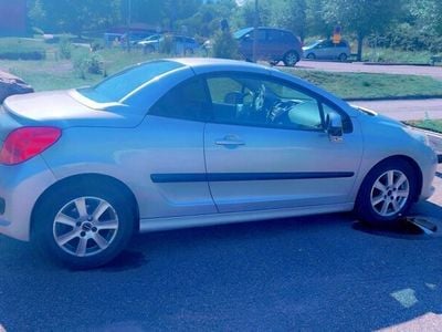 Peugeot 207 CC