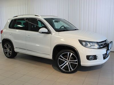 begagnad VW Tiguan Sport & Style TSI 160 4M R-Line