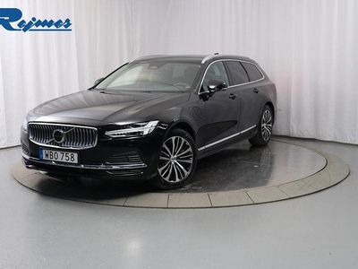 Svart Begagnad 2022 Volvo V90 Core Kombi | 399 900 kr (Marknadspris)
