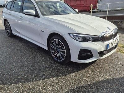 BMW 330e