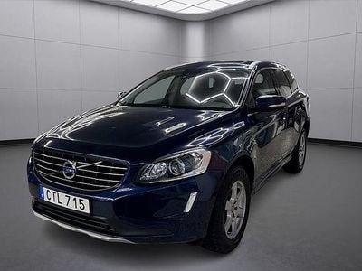 Begagnad Volvo XC60 Ocean Race 190 HK (139 kW) 2015 Blå SUV