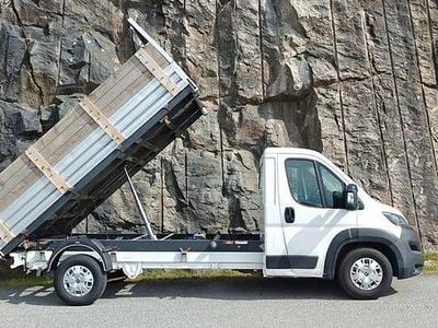 Vit Begagnad 2019 Peugeot Boxer Van | 234 000 kr