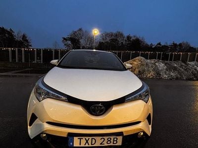 Begagnad 2019 Toyota C-HR SUV | 235 000 kr (Marknadspris)