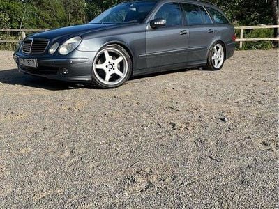 Mercedes E320
