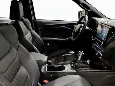 Orange Begagnad 2024 Isuzu D-Max Pickup | 737 875 kr (Marknadspris)