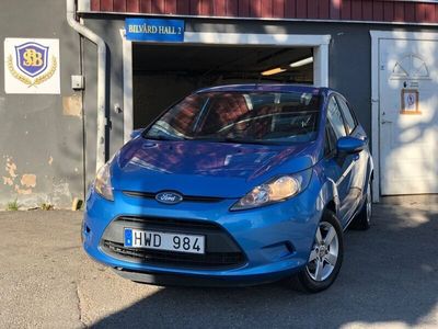 begagnad Ford Fiesta 5-dörrar 1.25 Euro 4 Ny servad Kamrem bytt