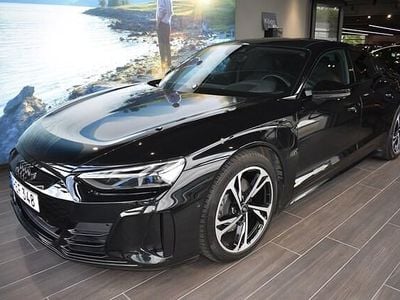 Svart Begagnad 2022 Audi e-tron GT quattro Design Sedan | 799 000 kr