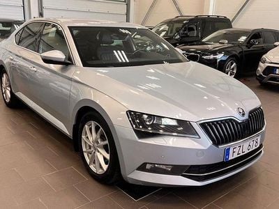 Begagnad Skoda Superb Business Line 190 HK (139 kW) 2018 Silver Halvkombi